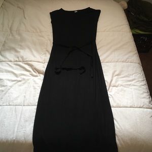 Black midi dress!