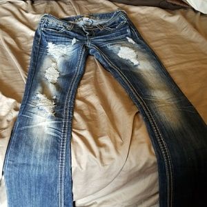 Size 0 almost famous jeans