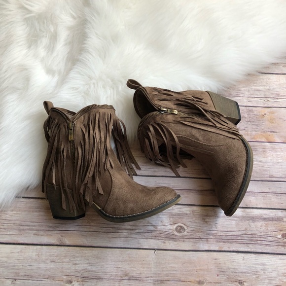 LAST 1- SALE ll Fringe Zip up Booties - Picture 3 of 7