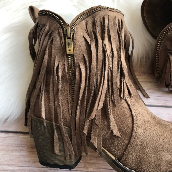 LAST 1- SALE ll Fringe Zip up Booties - Picture 6 of 7