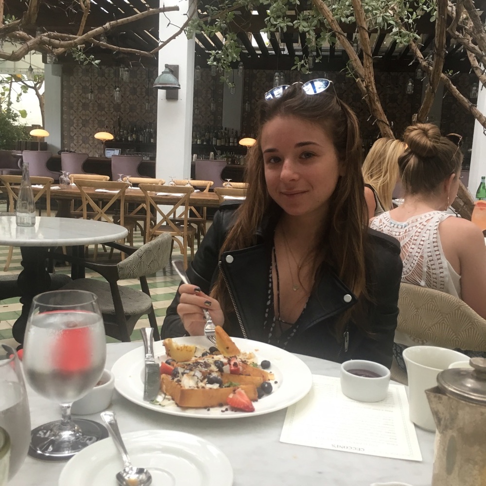Meet your Posher, Erika