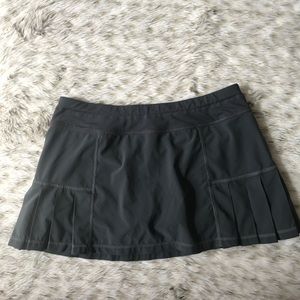 Athleta Warrior Sport Skort Gray