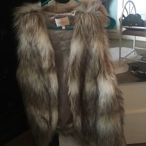 Fur vest (fake fur)