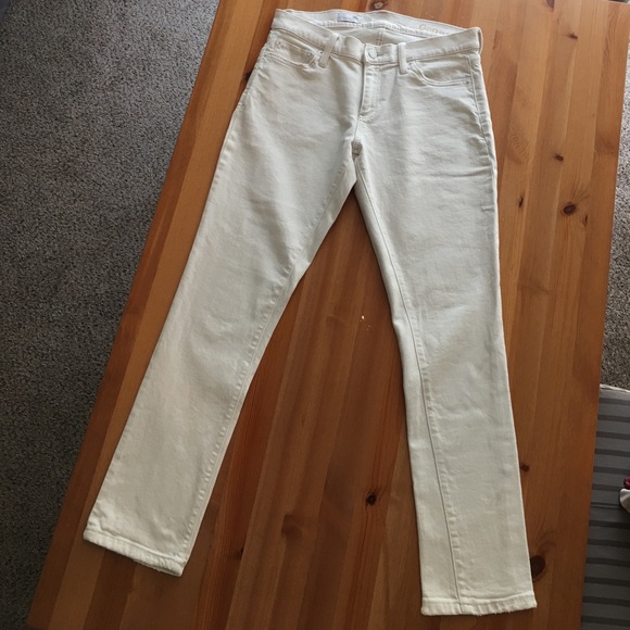 Off White Girlfriend Fit 5 Pocket Denim - Picture 1 of 4