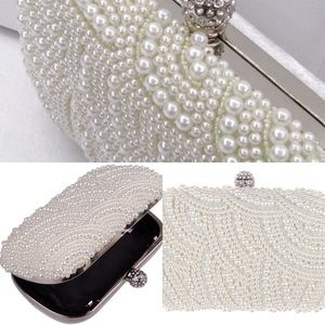 Pearl clutch
