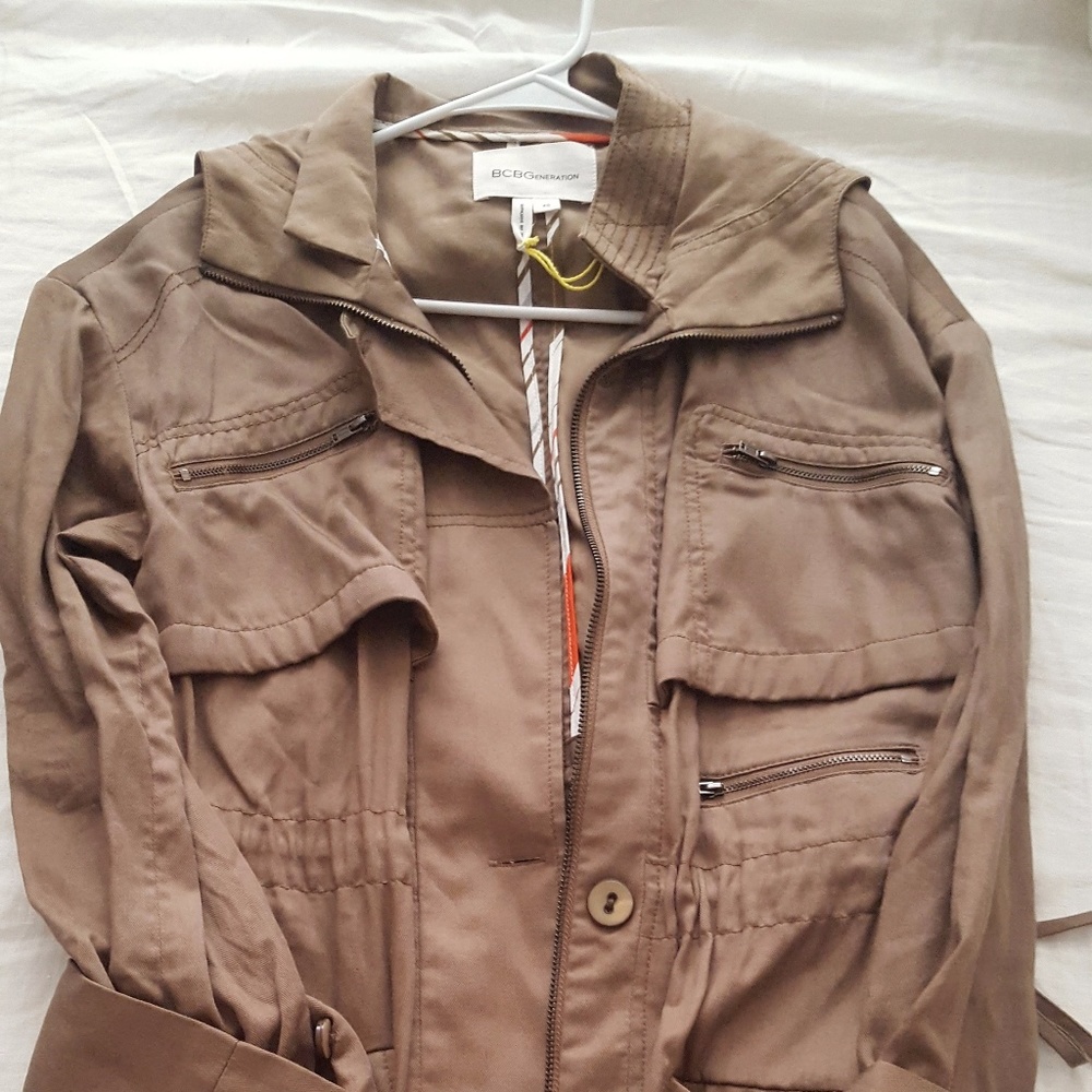 **SOLD**BCBG Generation Safari Jacket Sz XS