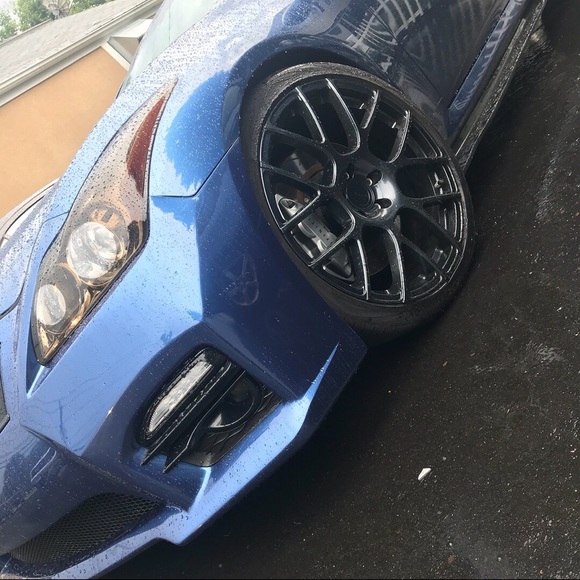 Meet your Posher, Nick - Picture 1 of 1