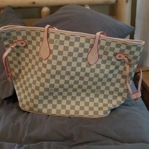 Grey and white checked large tote