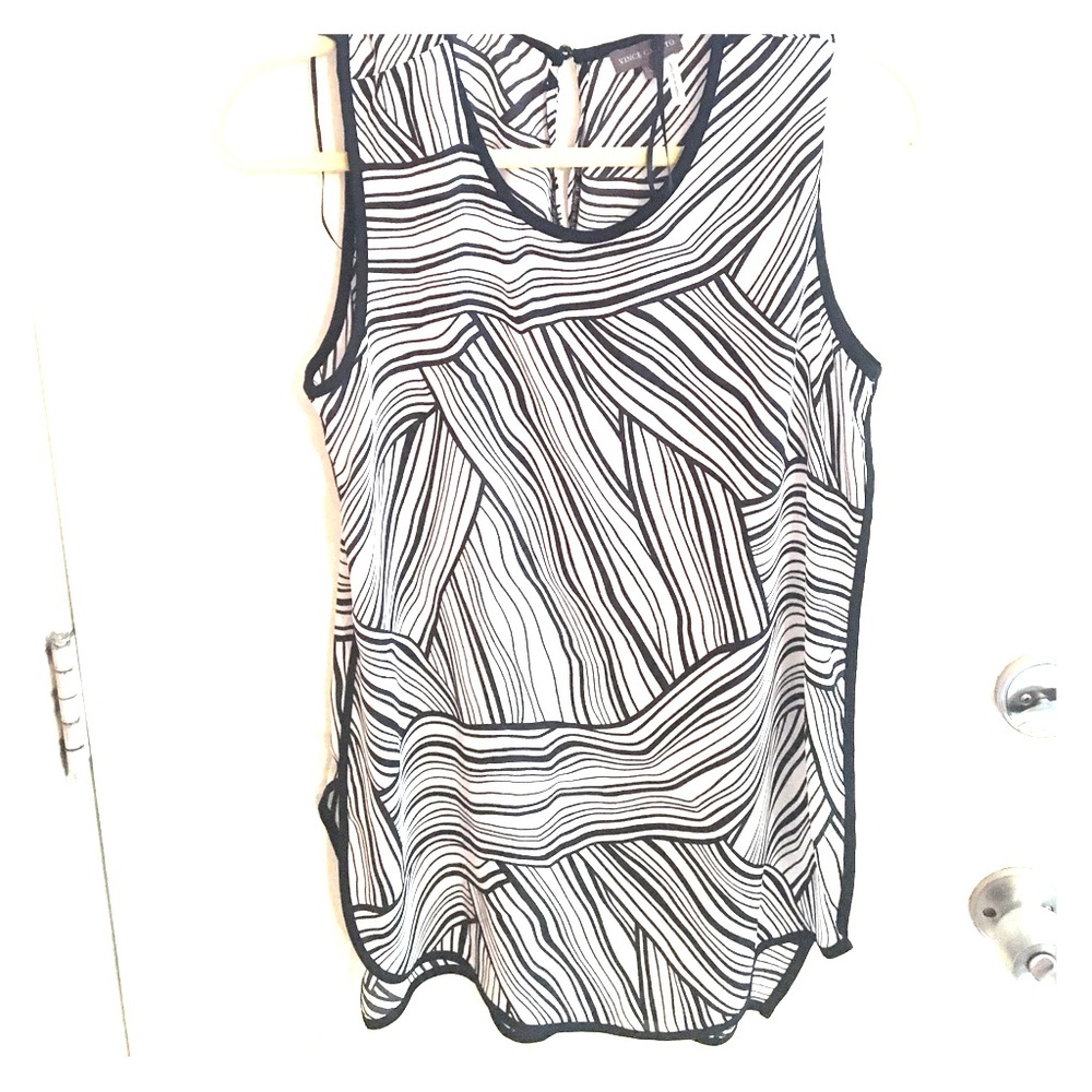 Vince Camuto New Top