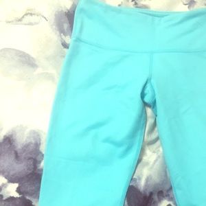 Lululemon leggings size 4