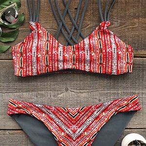 Cupshe Heated Love in Desert Cross Back Bikini Set