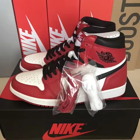 AUTHENTIC JORDAN 1 RETRO CHICAGO main image 6