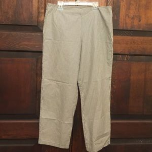 The Limited | Black and White Checkered Capris