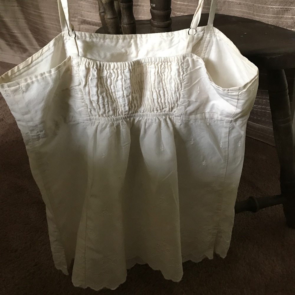 Cream Eyelet Top - Picture 4 of 4