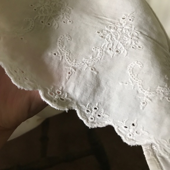 Cream Eyelet Top - Picture 3 of 4