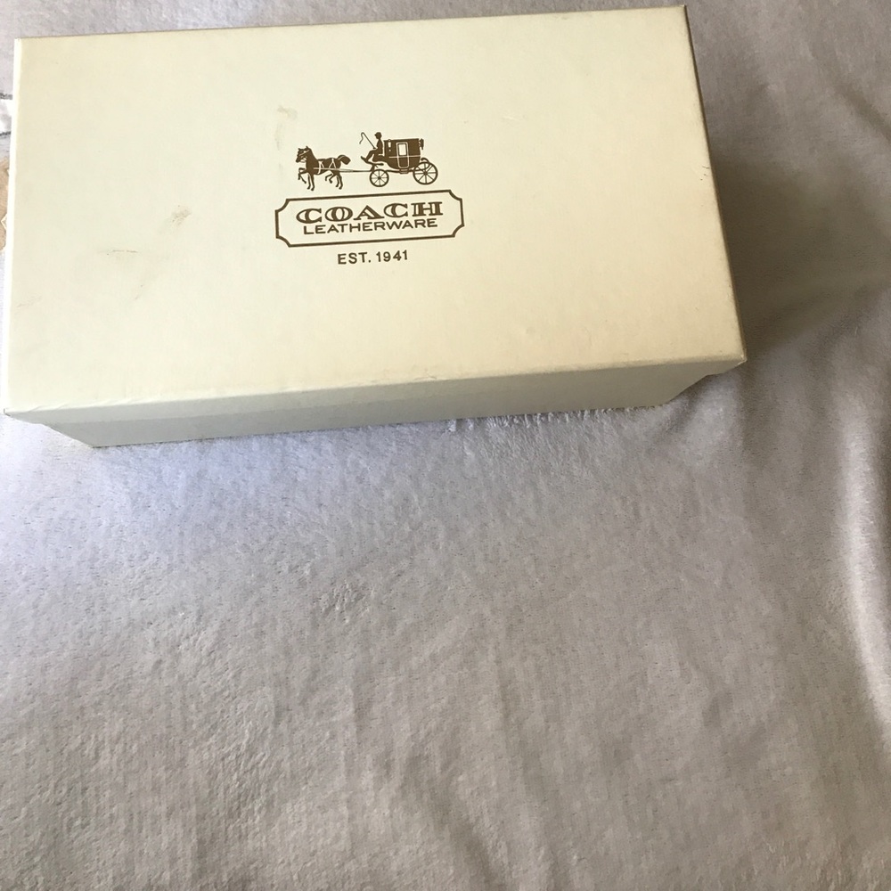 🚫 SOLD 🛑 Authentic Coach flat Carisa⛔️ SOLD🛑