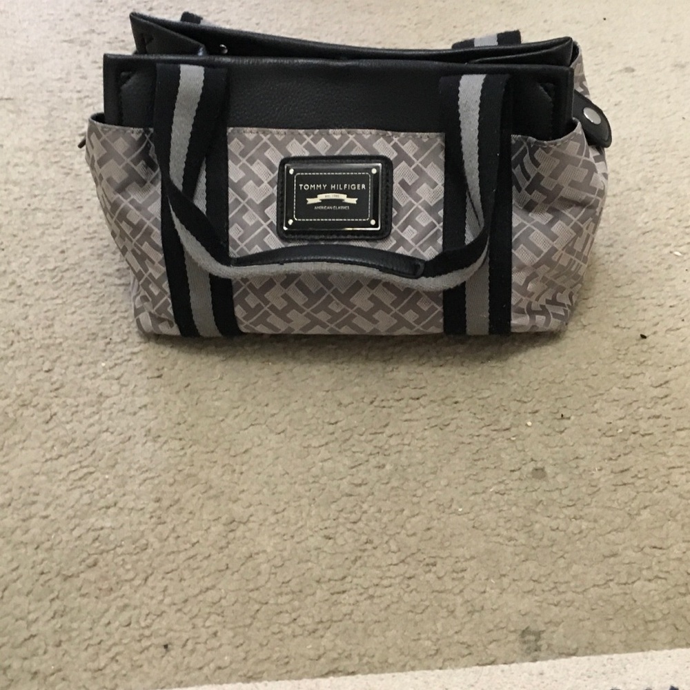 Tommy Hilfiger