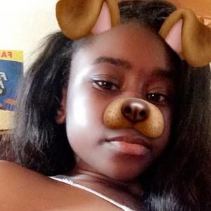 Meet your Posher, Alexus