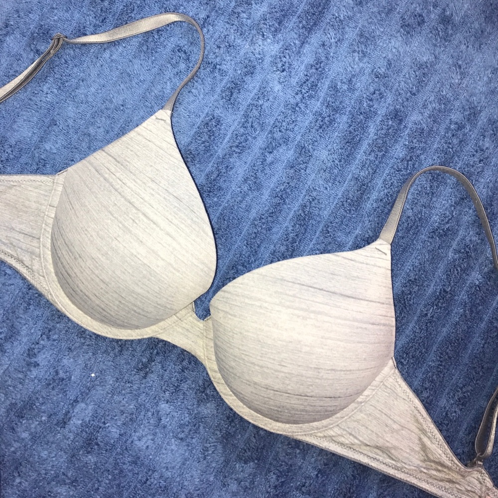 VS PINK Wear Everywhere Push-up Bra 32C!