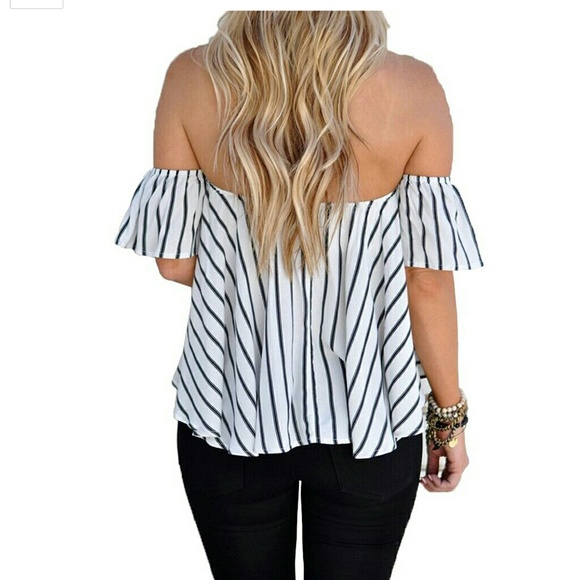 OFF THE SHOULDER BLOUSE - Picture 3 of 3