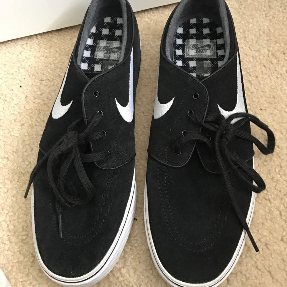 Nike SB black shoes size 11