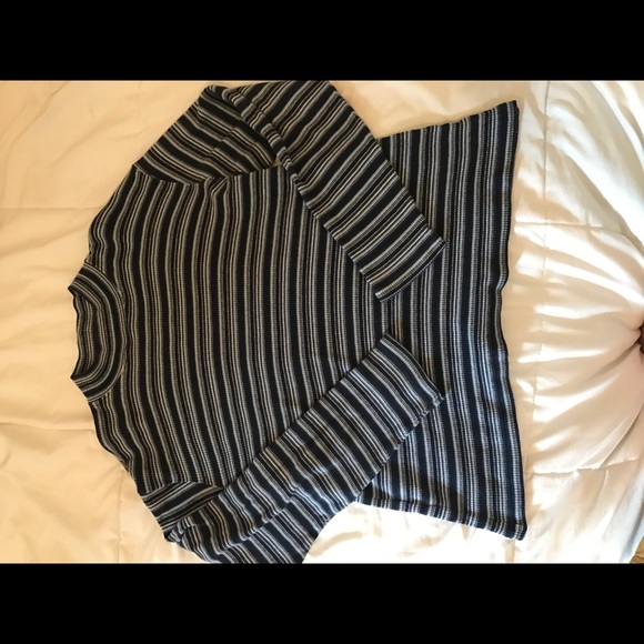 Striped turtle neck - Picture 2 of 4