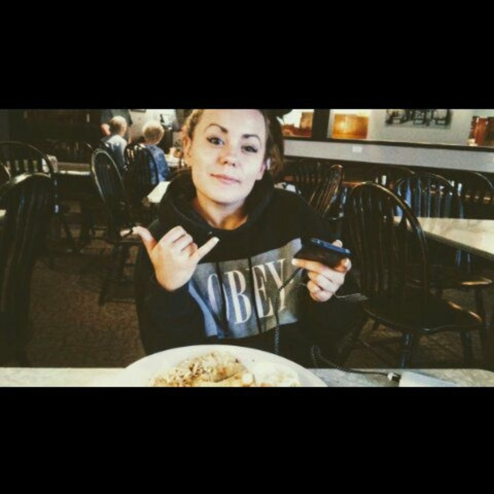 Meet your Posher, Macy