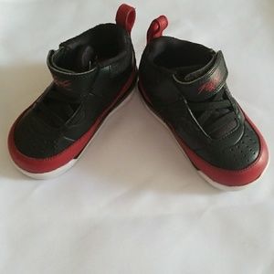 Toddler sneakers