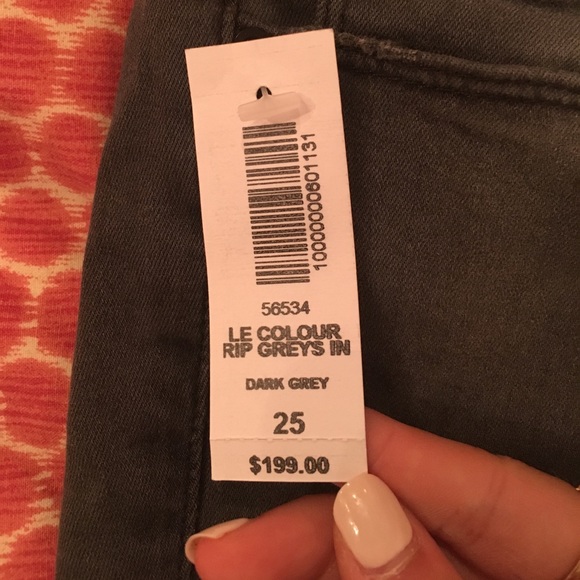 Frame Denim- Le color Rip (Dark Grey)- NWT