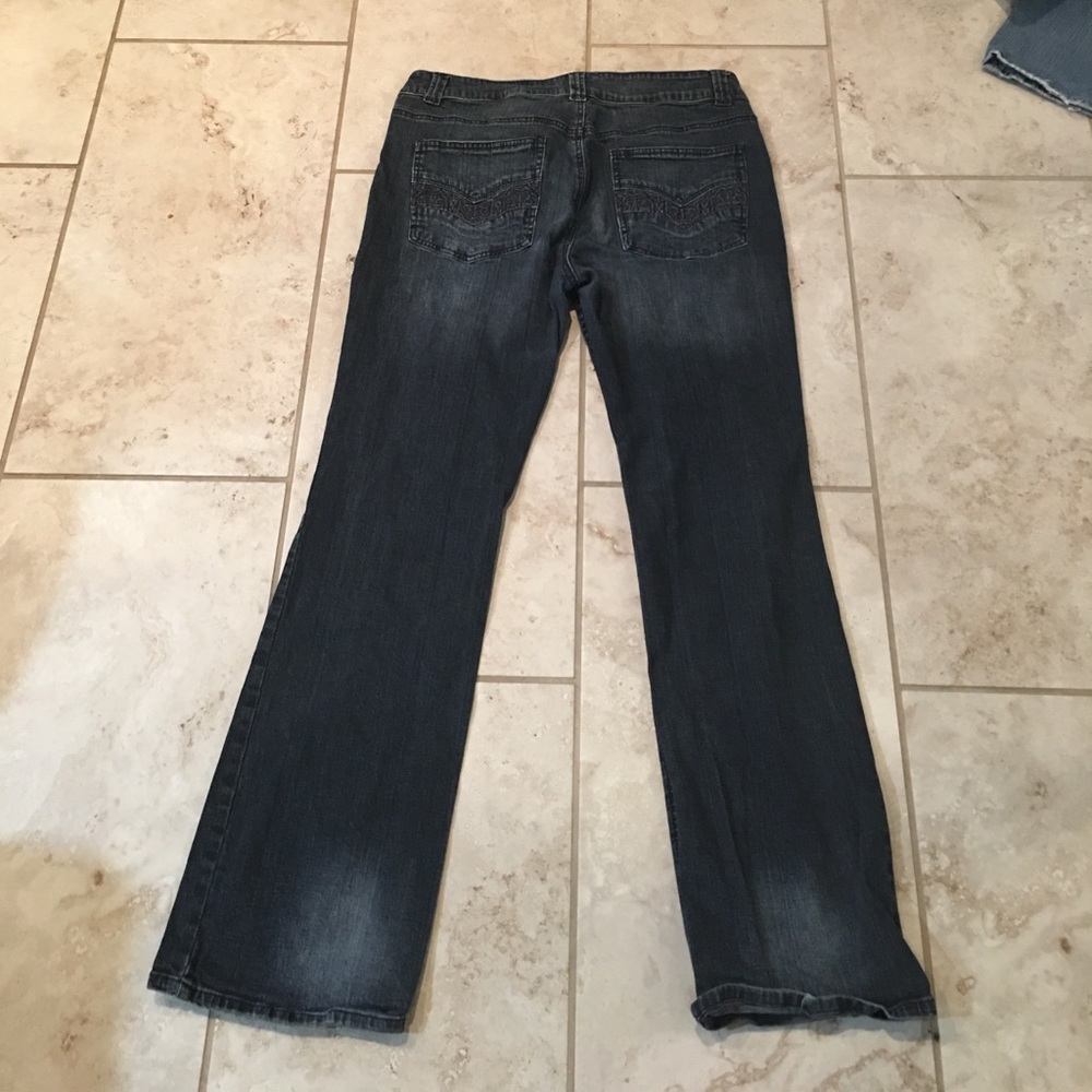 4/$50 JW plus jeans size 14