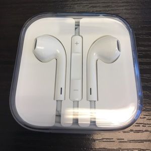 Apple EarPods with lighting connector