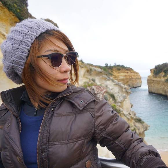 Meet your Posher, Sybyl - Picture 2 of 2