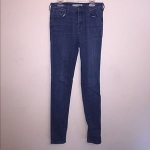 High waisted Bullhead dark wash jeans