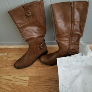 New Brown boots