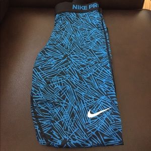 Nike pro tights - cropped