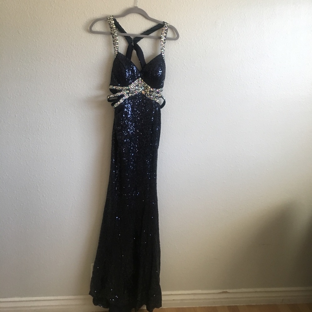 Sparkly navy prom dress