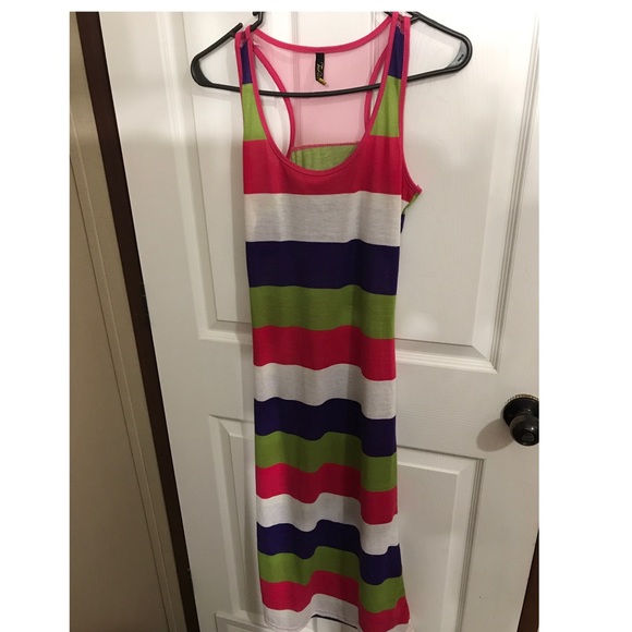 A long dress but for short people - Picture 2 of 2