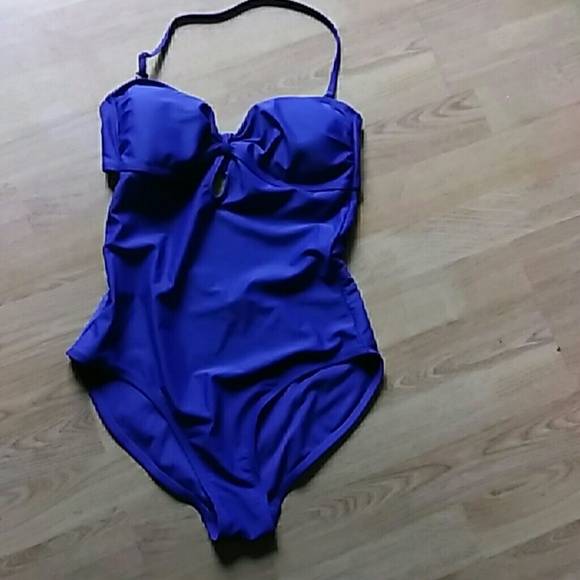 Old Navy Other - Old Navy Swimsuit  Size Small/Petite