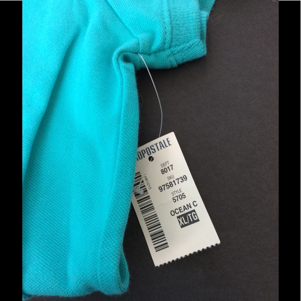 Turquoise polo - Picture 3 of 3