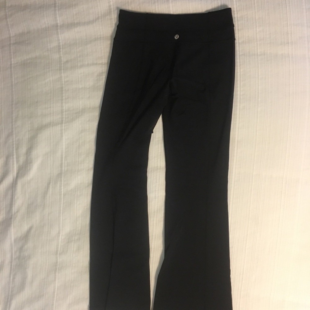 Lululemon Groove Pants size 6 reg