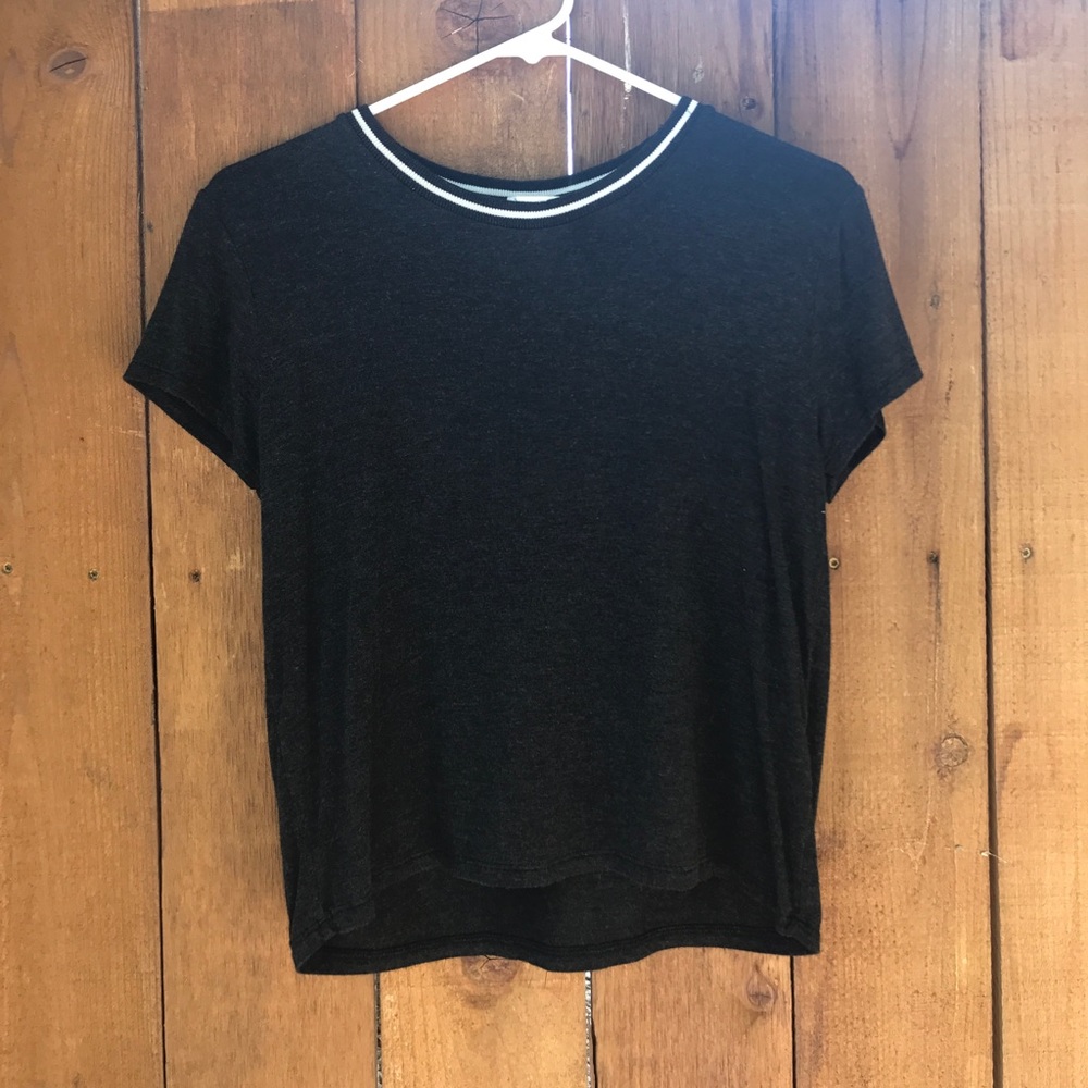 cute t-shirt from pacsun!!