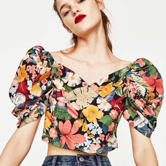 ZARA Floral Full Sleeve Top Sz Small
