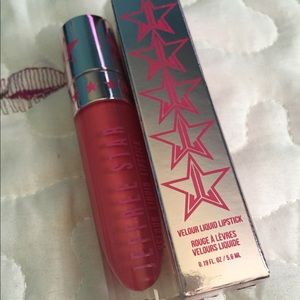 Jeffree star in flamboyant