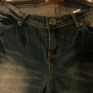 NEW BOTTOMS WOMENS JEANS BY NELLY