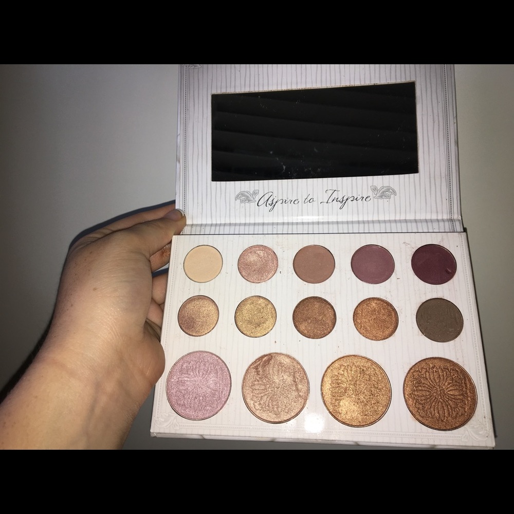 Carli Bybel Limited Edition Eyeshadow Palette