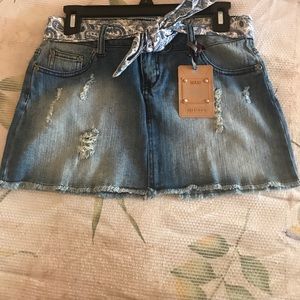 Mini skirt