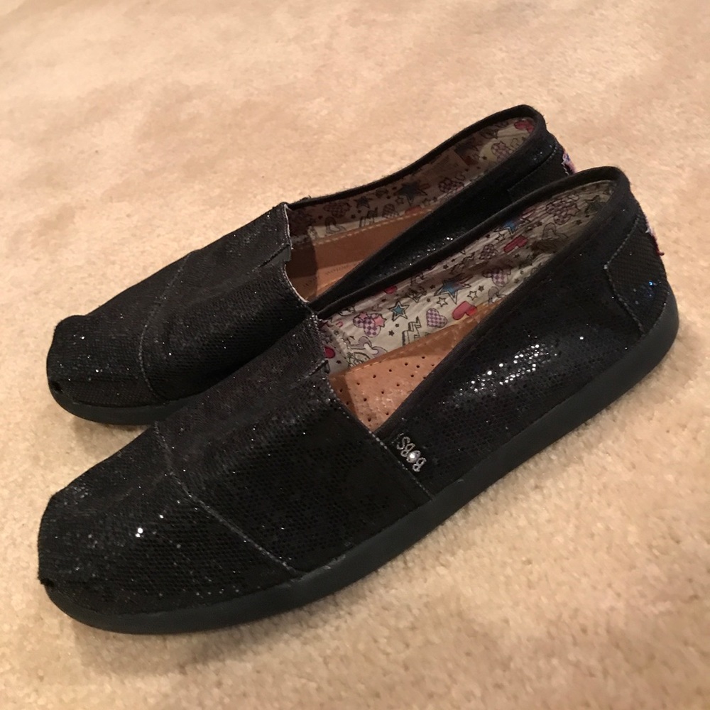 Sparkly Black Bobs