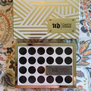 Urban Decay Limited Edition Gwen Stefani palette