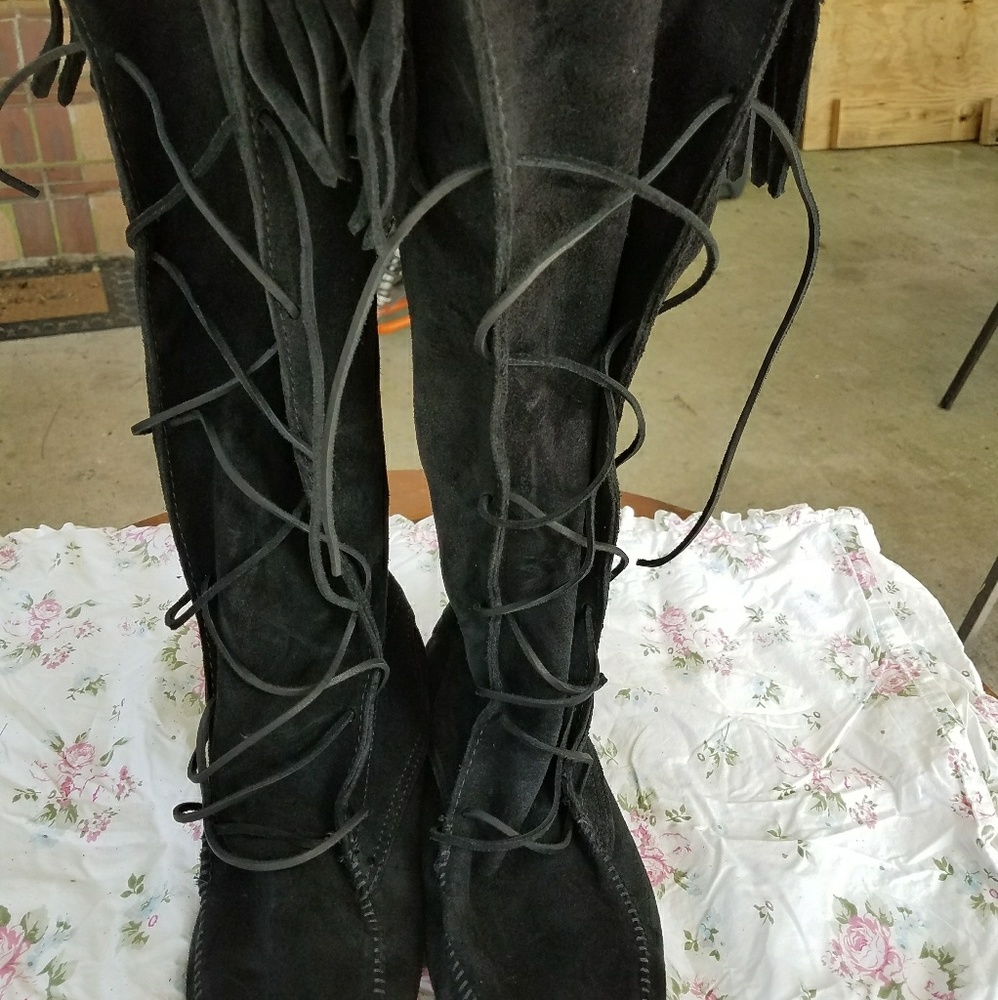 Minnetonka knee boots