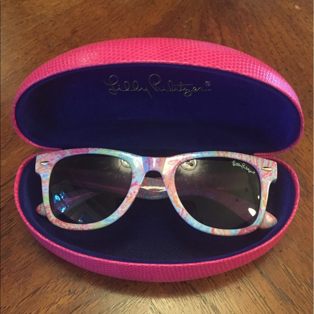 Lilly Pulitzer Sunglasses with hard case